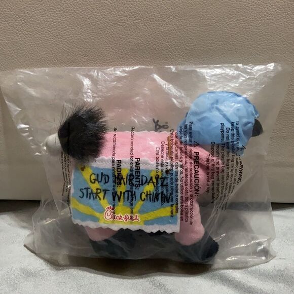 Chick-fil-a stuffed plush cow 6" 2016 pink pajamas blue shower cap gud hair dayz - Picture 2 of 4